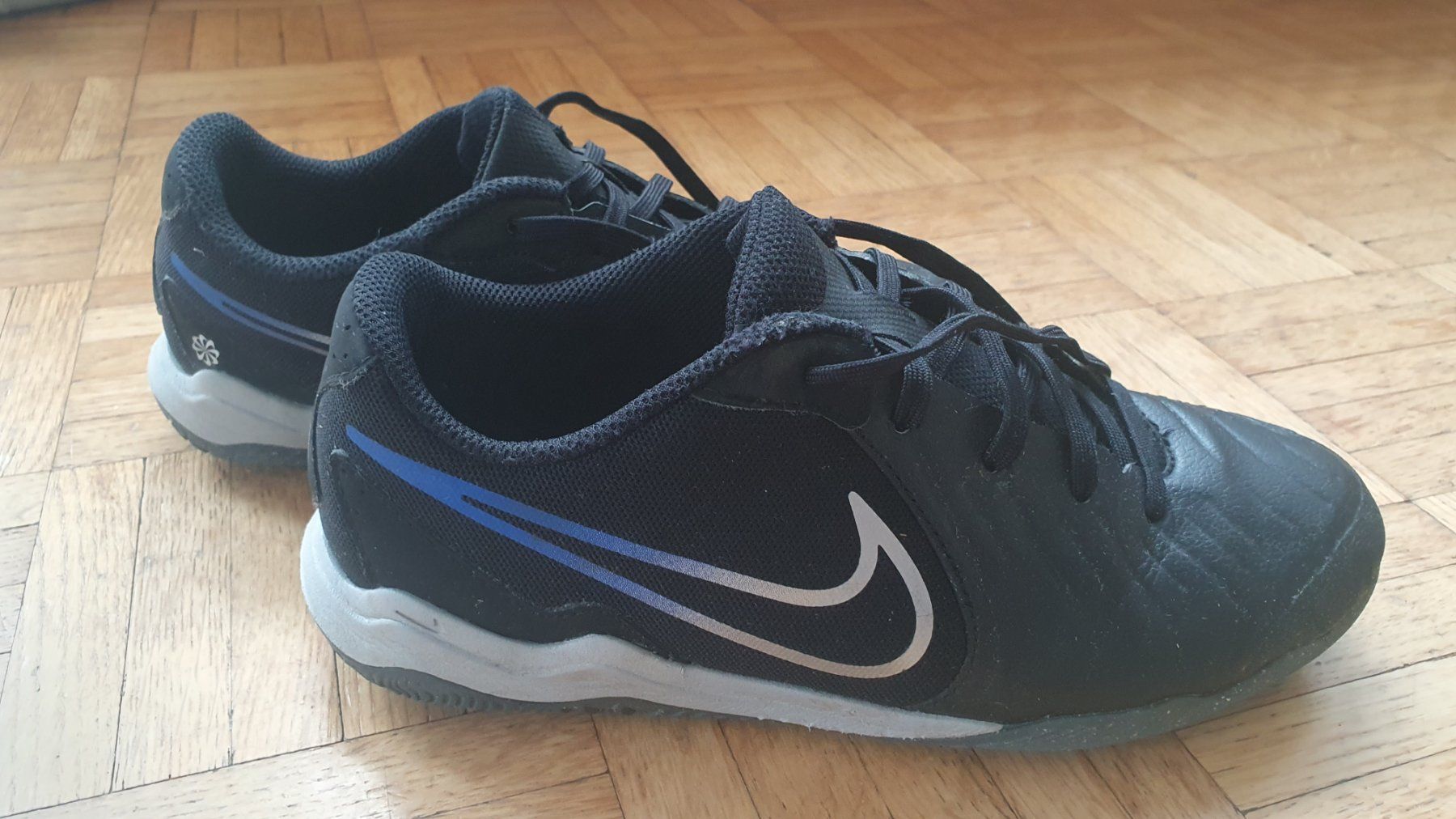 Nike Scarpe per ragazzi: Nike JR Tiempo LEGEND 10 ACADEMY – Usato da Zürich venduto da Kadija6