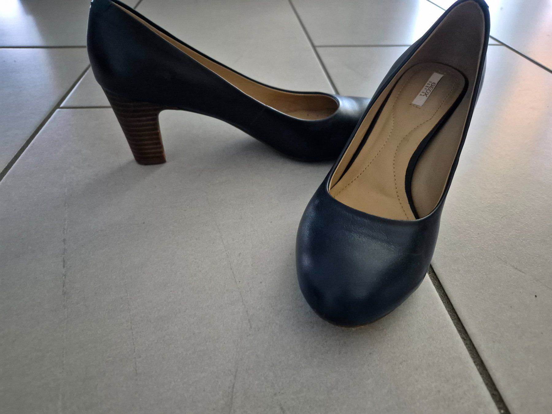Geox Chaussures femmes: décolleté blu da donna Geox – D'occasion à Breganzona par fus_595v