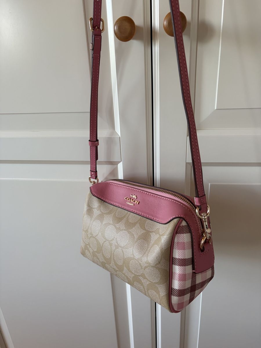 Coach Borse da donna: Coach Pink Leather Sling Bag – Usato da St.Josefen venduto da lop_lh8d 2