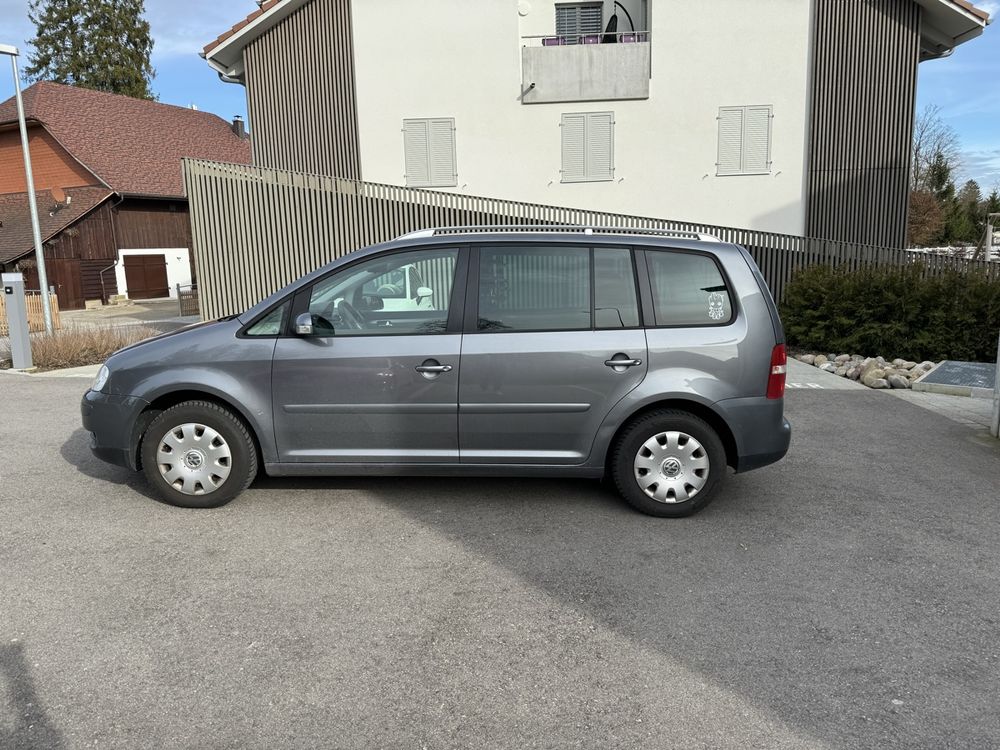 VW Touran FSI 2.0