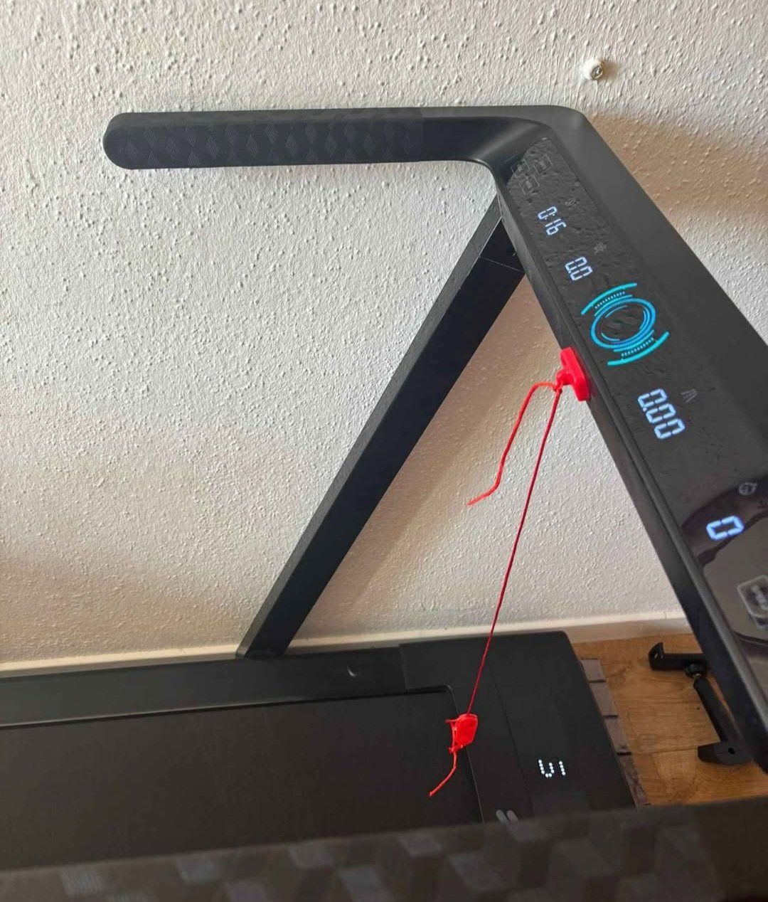 Hometrainer: Sporttech Laufband mit LED – Usato da Triengen venduto da dey_knn8 4