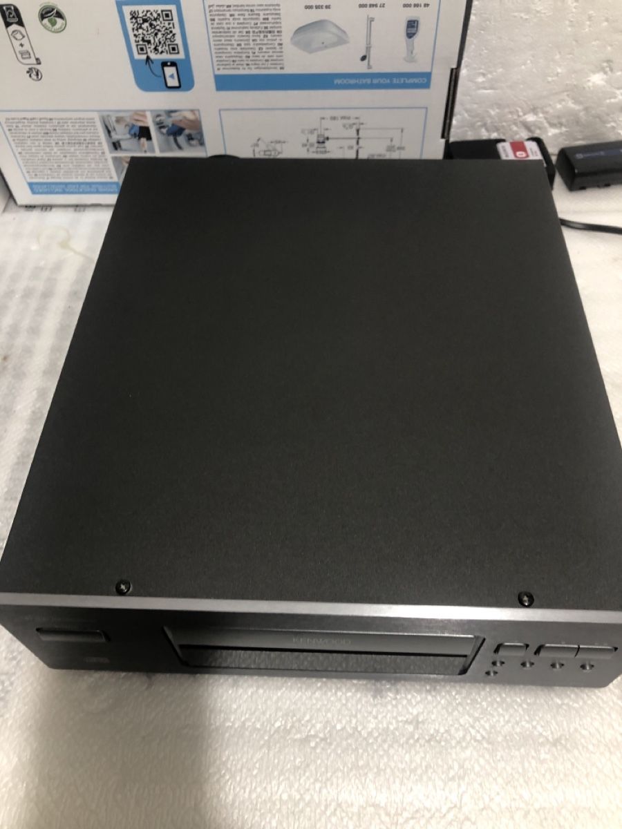 Sistemi audio & multimediali: Cd player midi format mit optical out – Usato da Biel-Bienne venduto da alos07 1