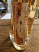 Sammlerstücke: Miniaturflaschen Scotch & Bourbon Whisky (Q)