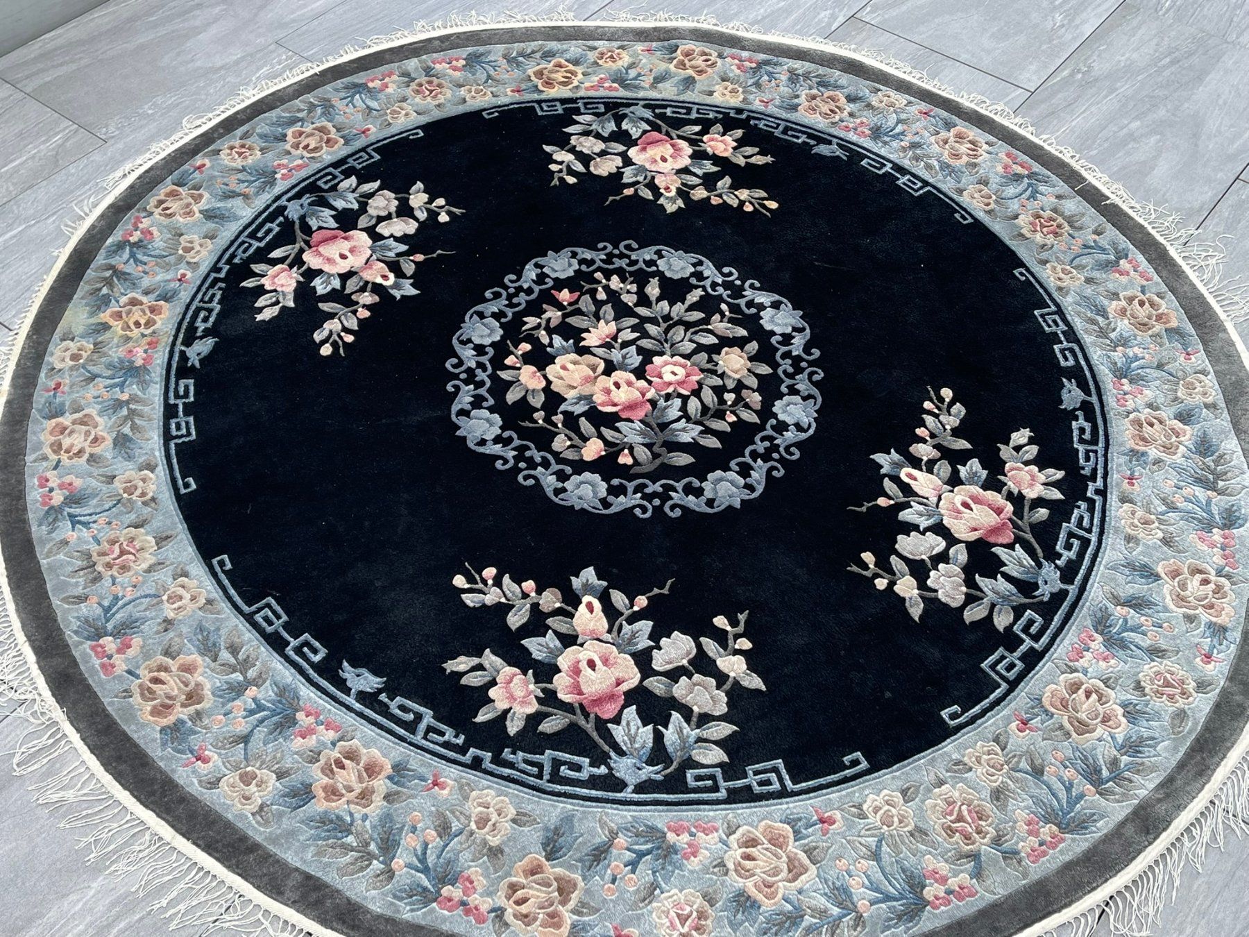 Tapis: Runder Seidenteppich – D'occasion à Ebikon par lin_jr8x
