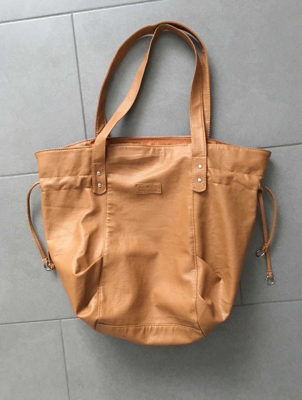Borse da donna: Citytasche – Nuovo (secondo la descrizione) da Einsiedeln venduto da sterngucker03
