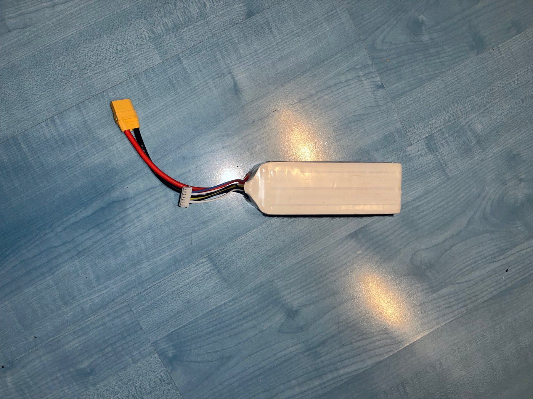 Akkus, Ladegeräte & Netzgeräte: Akku 6S 4400mAh – Gebraucht aus Belp von gruemple 3