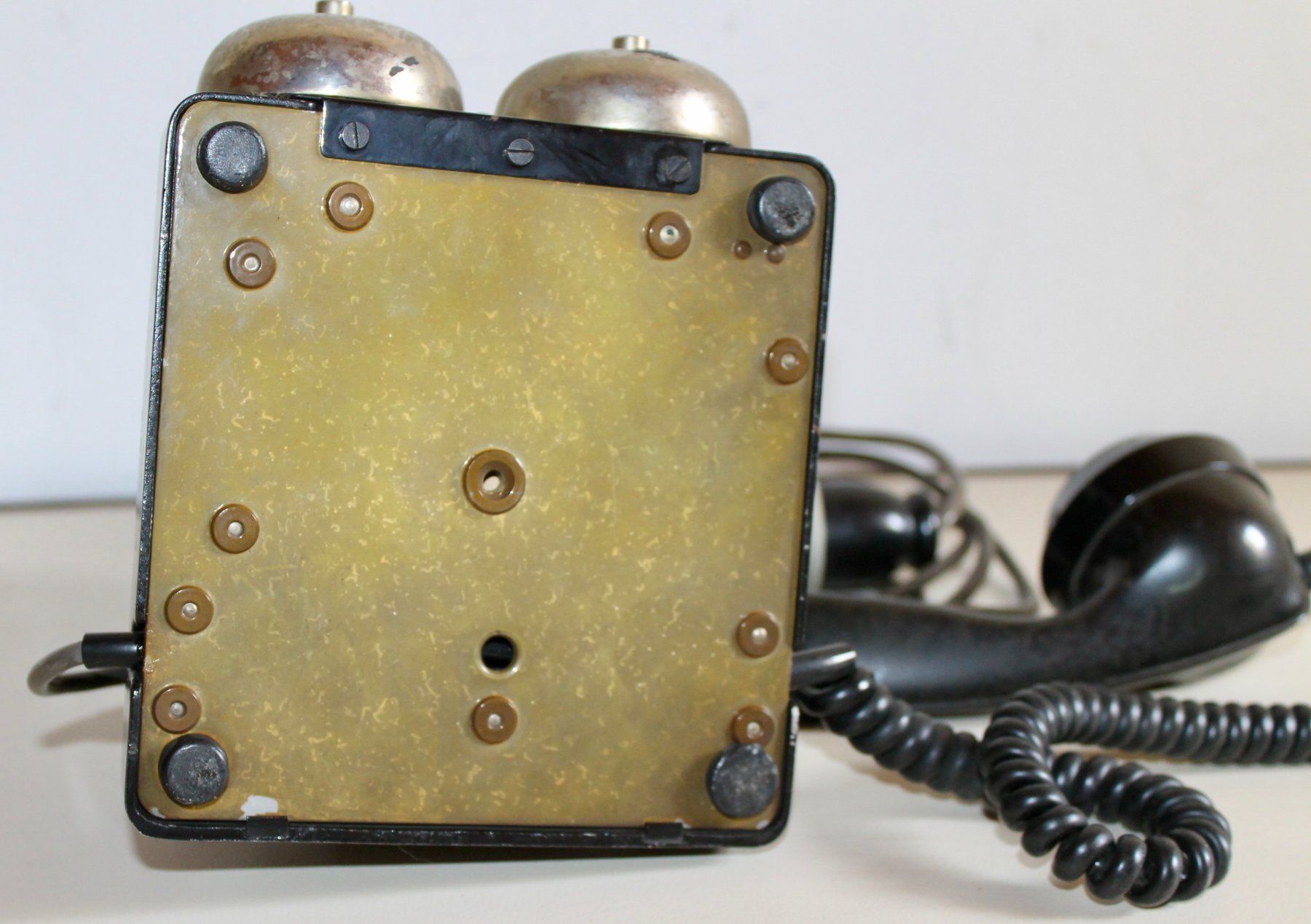 Téléphones: Altes, schwarzes Drehscheibentelefon – D'occasion à Kirchlindach par hekilida 5