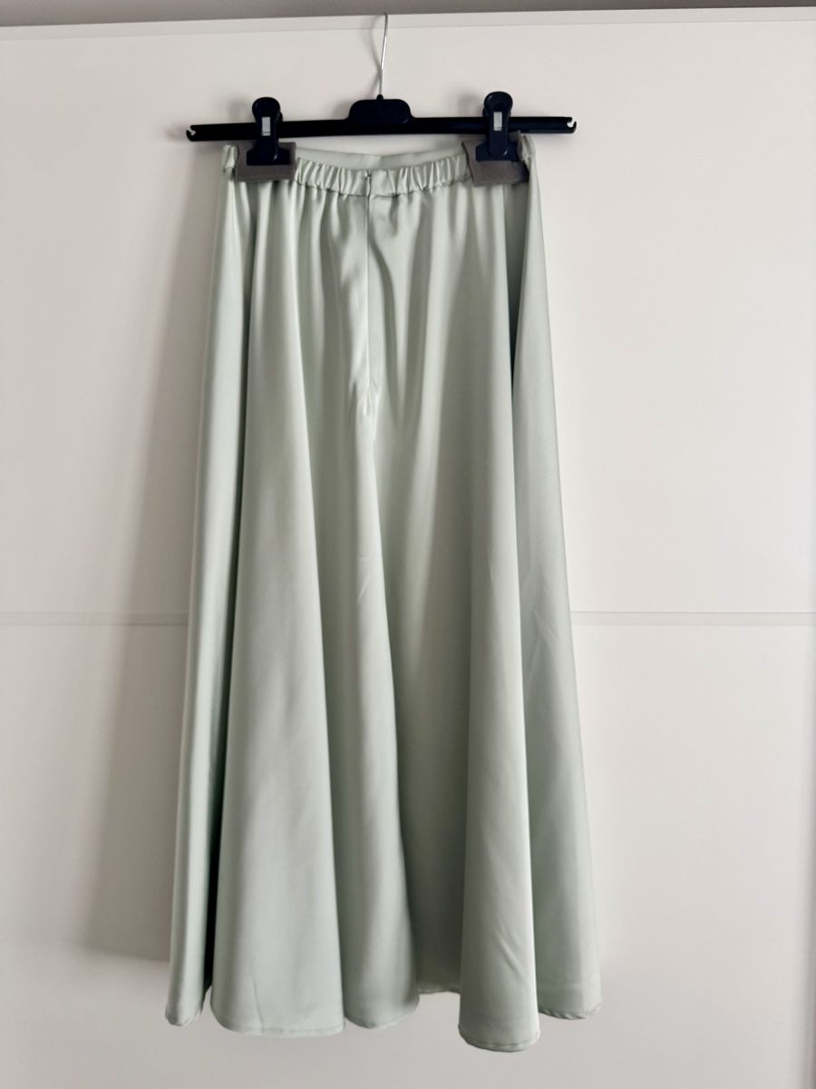 Piqyourdress Gonne: Lizzy Satin Rock PIQ size S – Usato da Langnau am Albis venduto da Sophie_Jarolimova 1