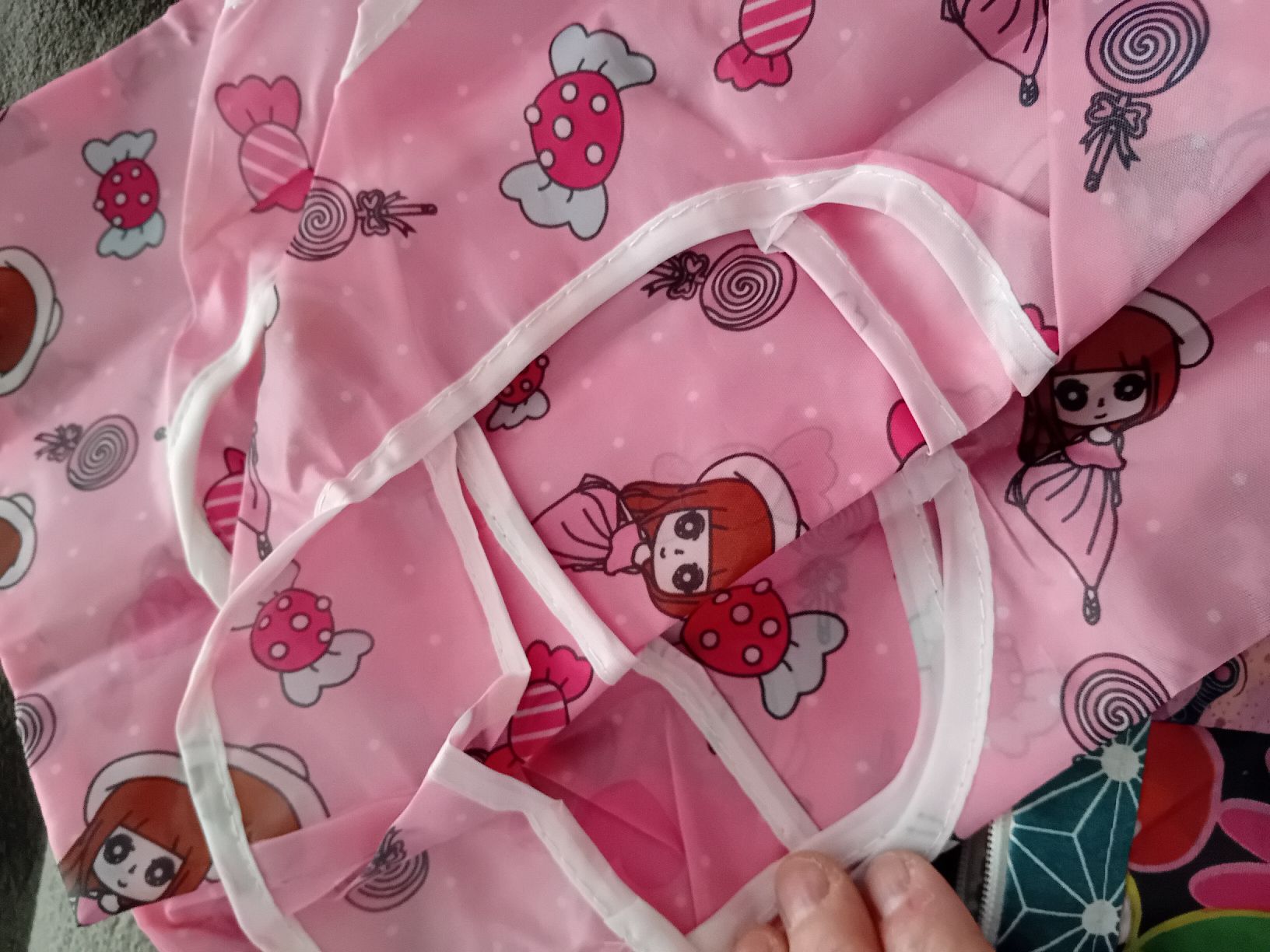 Borse da donna: Wiederverwendbare Einkaufstasche mit Zubehörtasche neu – Nuovo (secondo la descrizione) da Burgdorf venduto da carodesign1 2