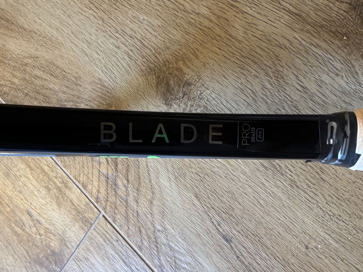 Wilson Schläger: Wilson Blade Pro v7.0 | 16x19 – Gebraucht aus Basel von Cmcb 1