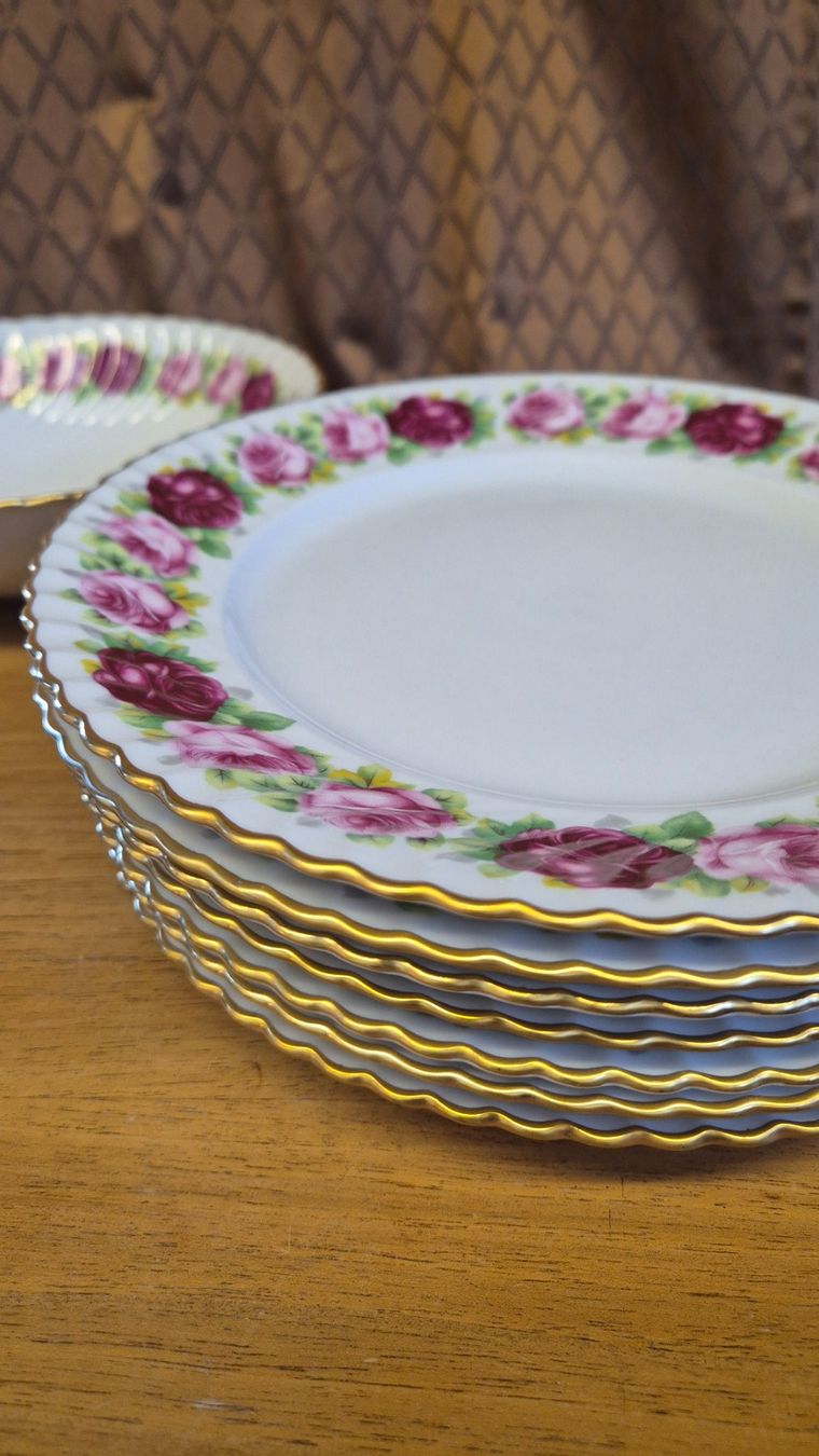 Set di piatti: Rosendekor Speiseservice – Usato da Mauren venduto da rocky1121 2