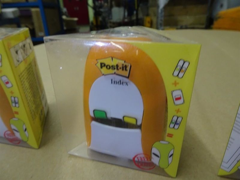 Sticker: neue Post-It Spender 3Stk. – Nuovo e nell'imballaggio originale da Necker venduto da liq24 1