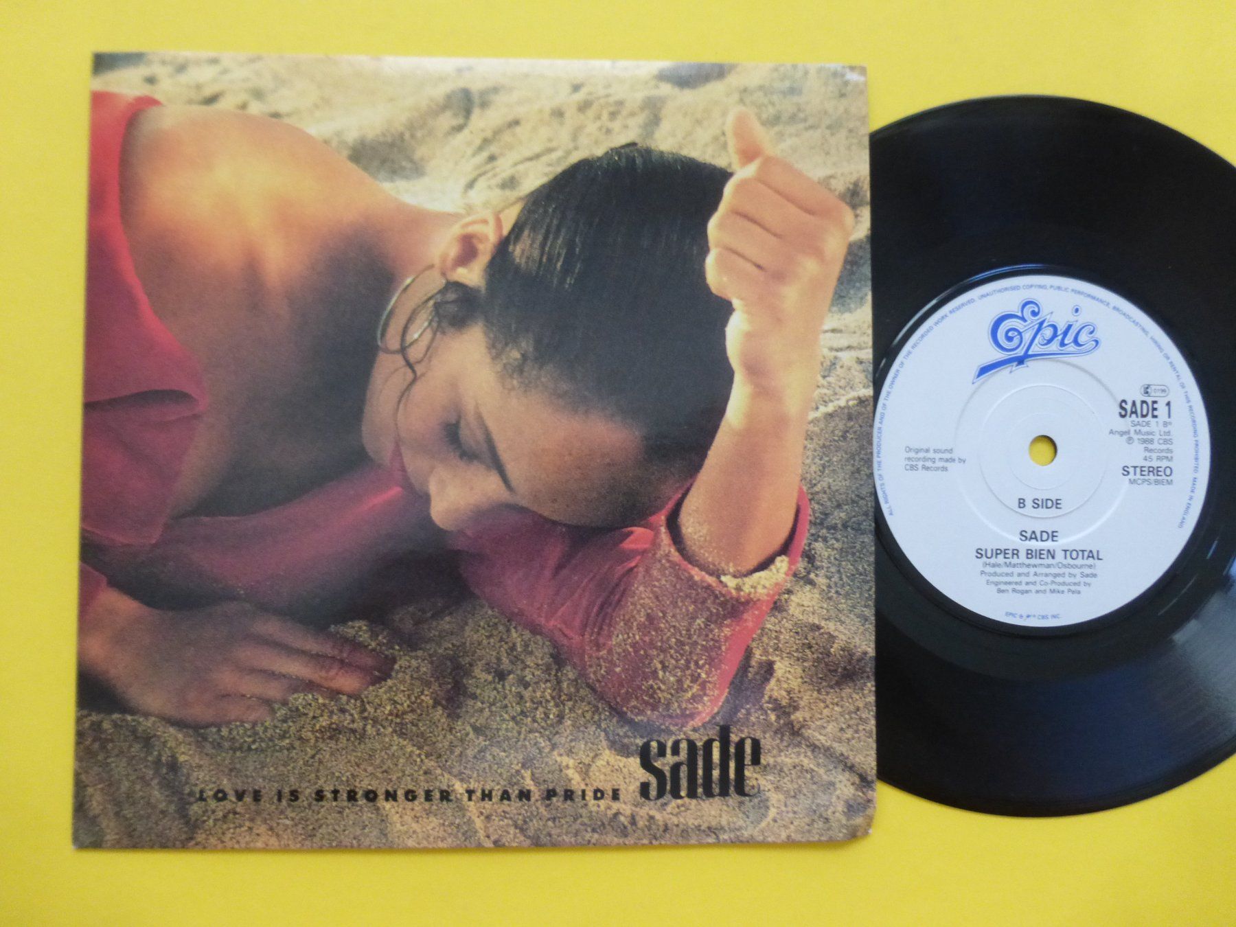 Dischi in vinile: Sade – Love Is Stronger Than Pride – Usato da Zürich venduto da Swiss57