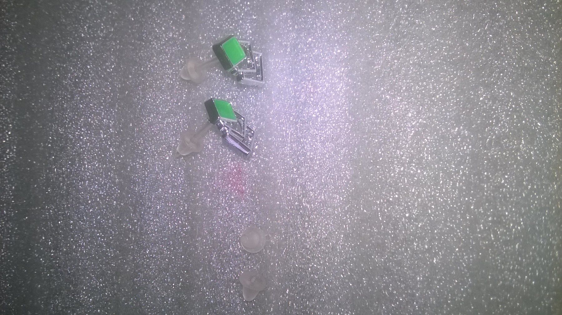 Orecchini pendenti & Orecchini a lobo: ohrringe modeschmuck,,,silber farbe und dunckelgrün farbe – Nuovo (secondo la descrizione) da Basel venduto da bijoutrie_4 1