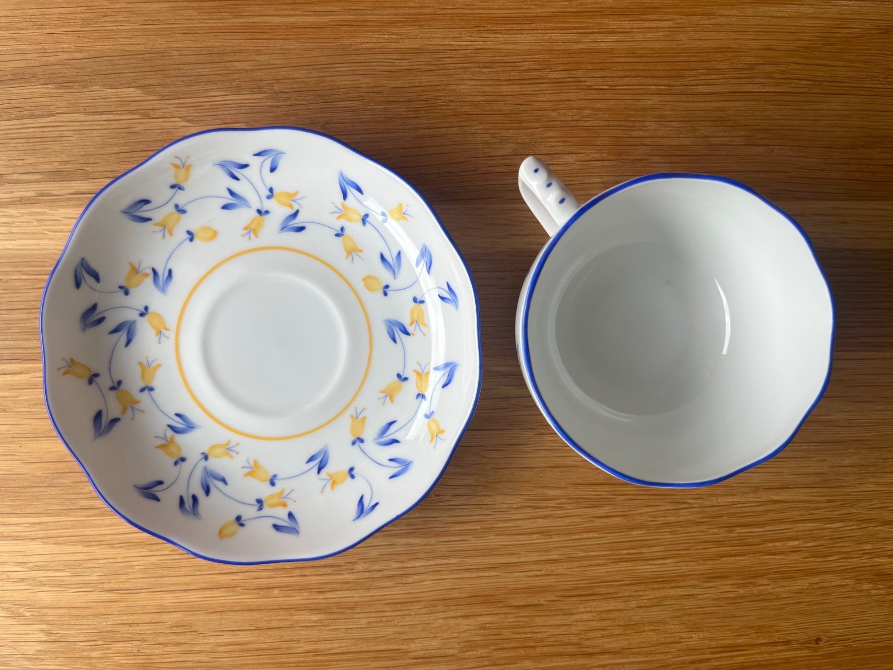 Herend Tasses: Herend Tasse mit Unterteller – D'occasion à Schwerzenbach par b00nb00n 2