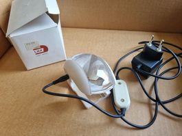 Schöne Vintage LHP Lupenleuchte / Leselupe mit Licht!