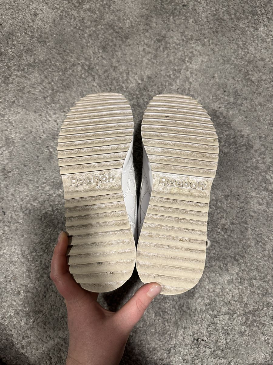 Reebok Chaussures femmes: reebok x gigi hadid (37) – D'occasion à Freidorf TG par driftingforthrifting 4