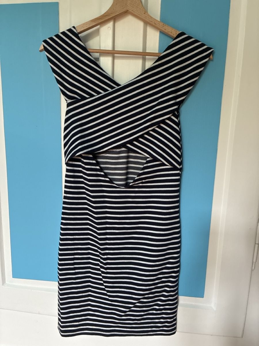 Only Robes: Sommerkleid – D'occasion à Schönenwerd par Xenia.Buechl 1