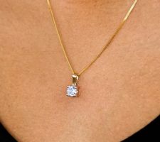 9ct Gold Geburtsstein Anhänger Halskette