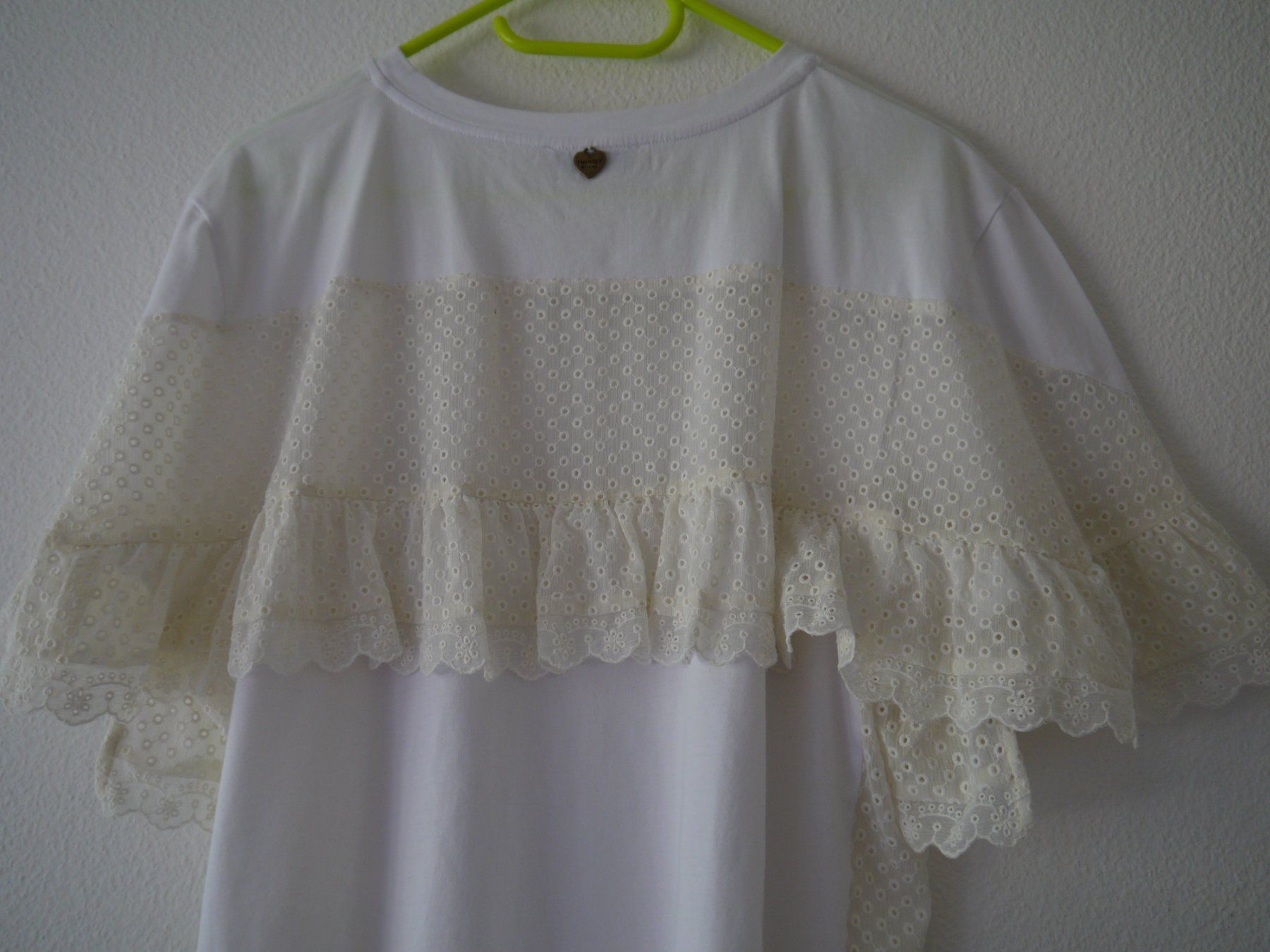 Twinset T-shirt: TWIN SET Milano T-Shirt – Usato da Hagendorn venduto da Blaf 2