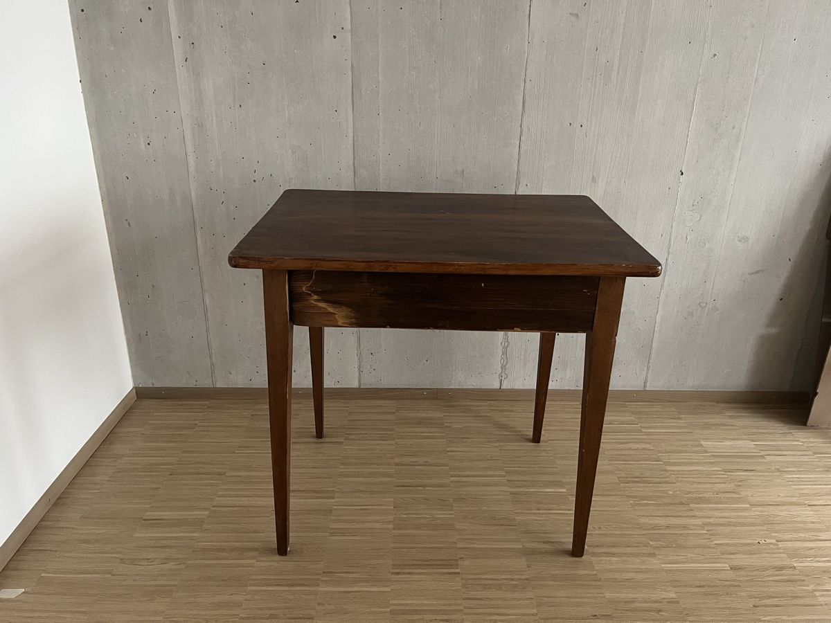 Tavoli: Kleiner Tisch Massivholz – Usato da Zürich venduto da Coco_Willi 6