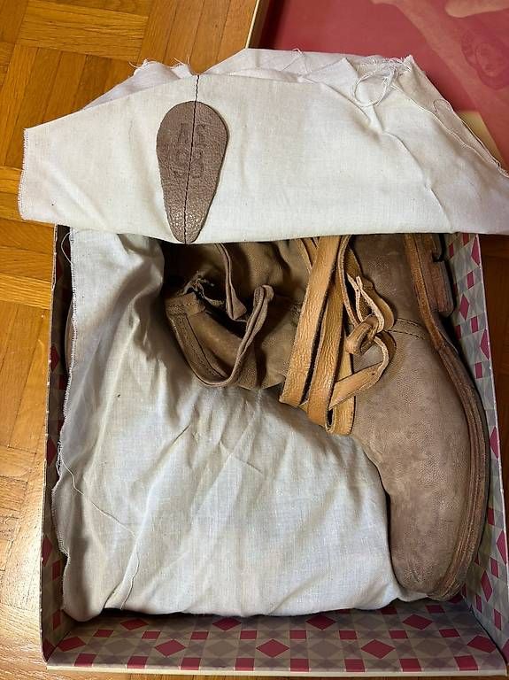 A.S.98 Scarpe da donna: Stivaletti A.S.98 - numero 40 – Usato da Castel San Pietro venduto da sab_lj2d 2