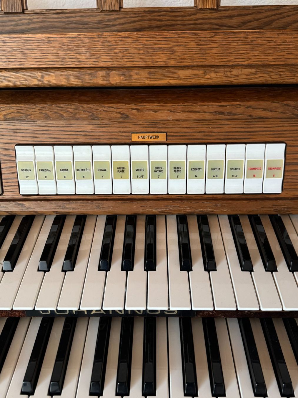 Strumenti musicali: Hausorgel Johannus Opus 1410 – Usato da Aarberg venduto da simplify10 5