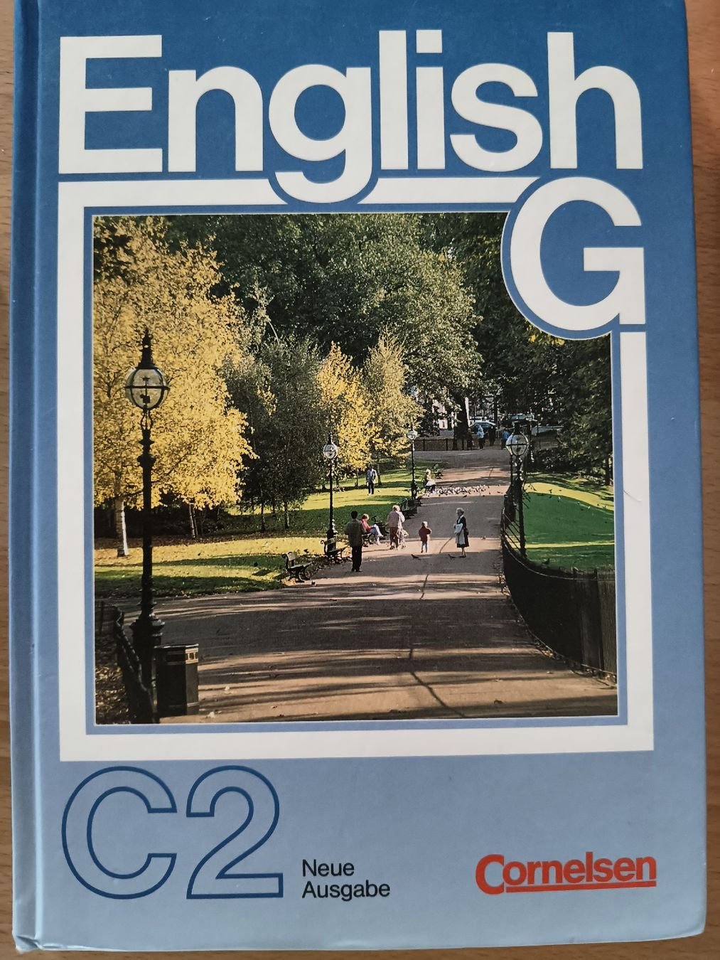 Livres: Englisch Schulbücher und Einfaches Präsentationsbuch – D'occasion à Muri AG par Fridli42 2
