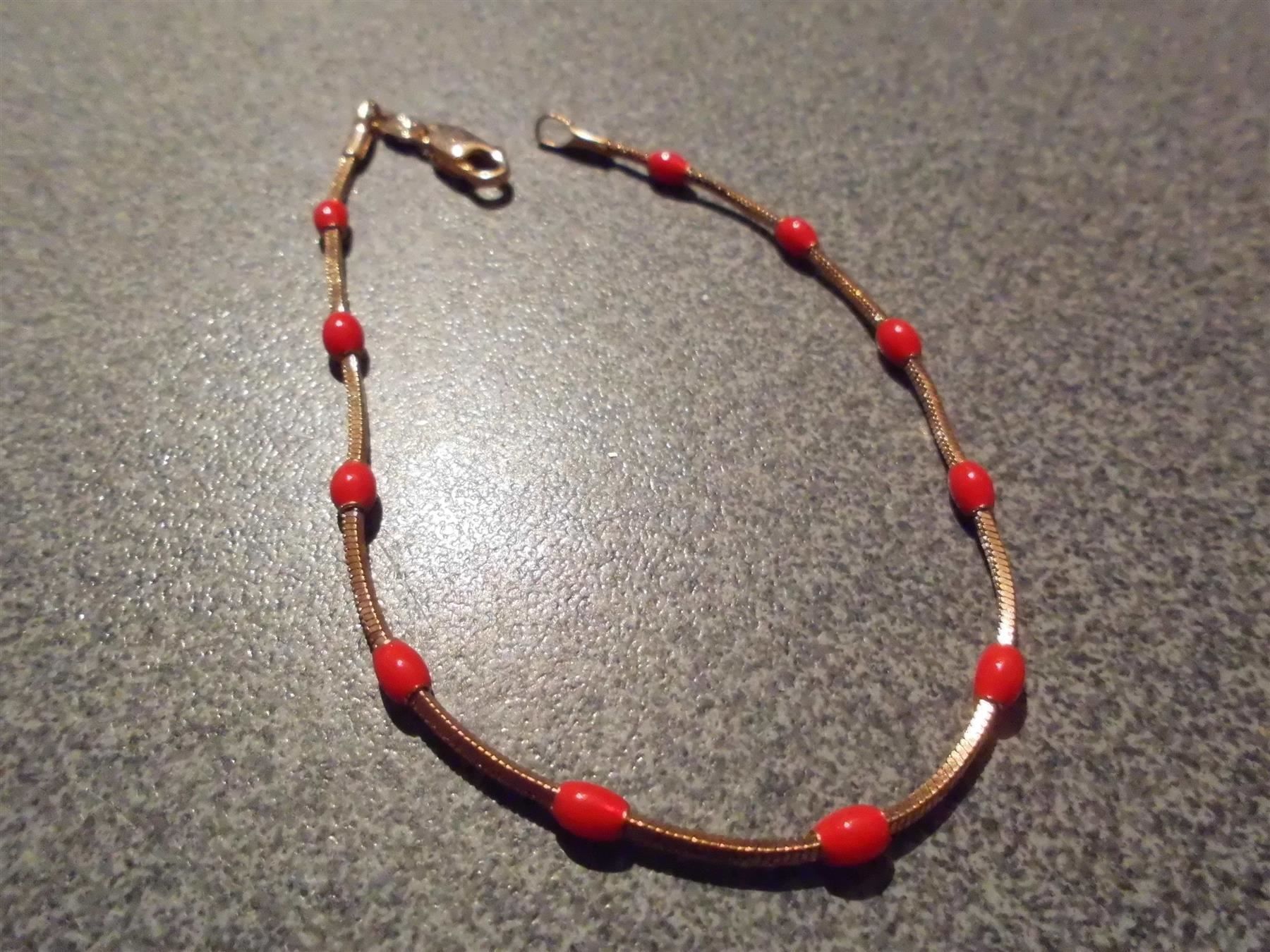 Catenine: Fusskette goldfarbig, rote Steinchen – Usato da Zürich venduto da abraxas1291