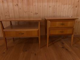 Nachttische Set 2 Stück Holz hell 1960er Jahre