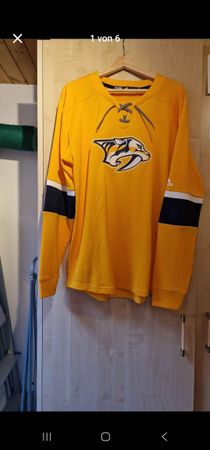 Neues NHL Trikott Grösse L