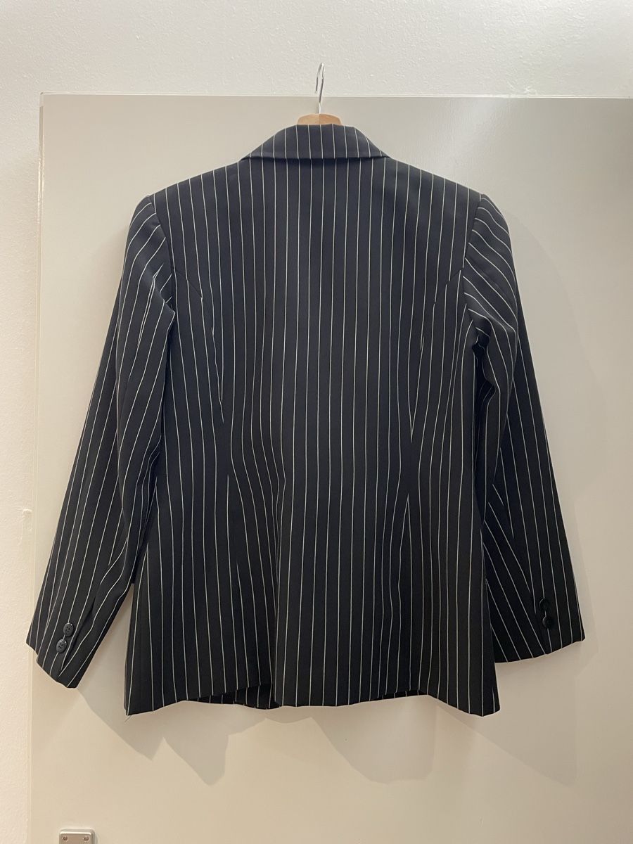 Completi & Tailleur: PINSTRIPE BLAZER – Usato da Ziefen venduto da Elar_store 1