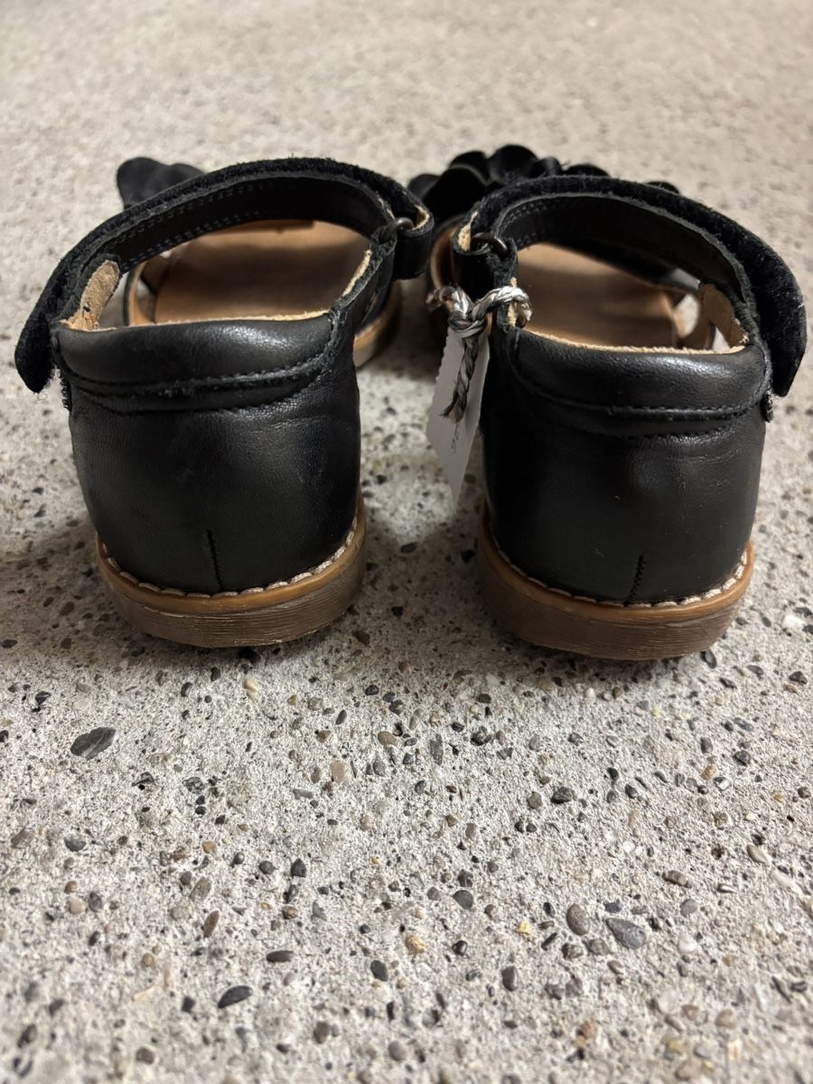 Froddo Chaussures filles: Froddo Sandale Mädels, Grösse 31 – D'occasion à Büren an der Aare par Nikito2001 1