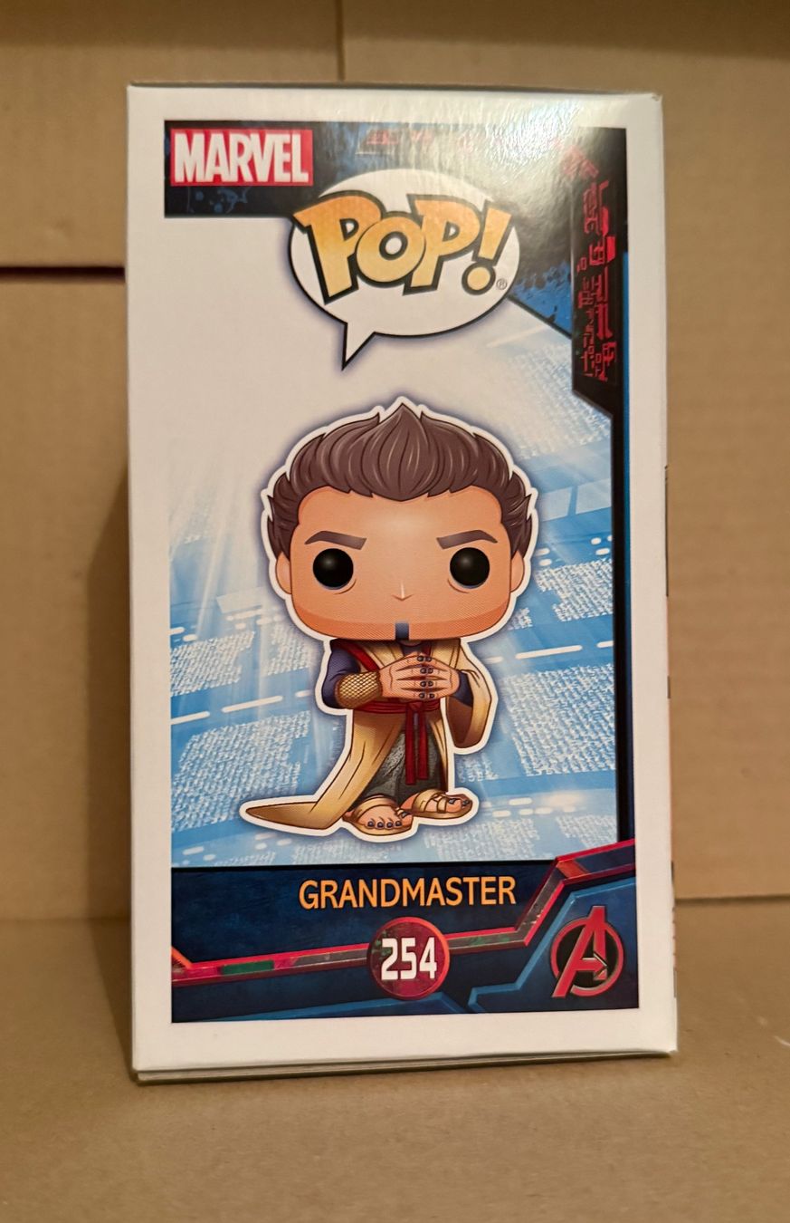 Funko Statuette: Funko Pop! Marvel Thor - Grandmaster – Nuovo e nell'imballaggio originale da Moudon venduto da CollectorGeek 3