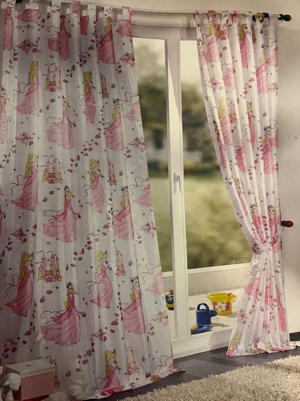 Rideaux: 2 Stück Satin mit SchLaufen oder Rafband – Neuf avec emballage d'origine à Schänis par kati2001