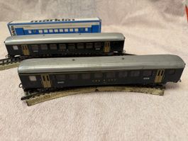 4066 Märklin - 2 Stk. D-Zug Wagen mit 1x OVP blau