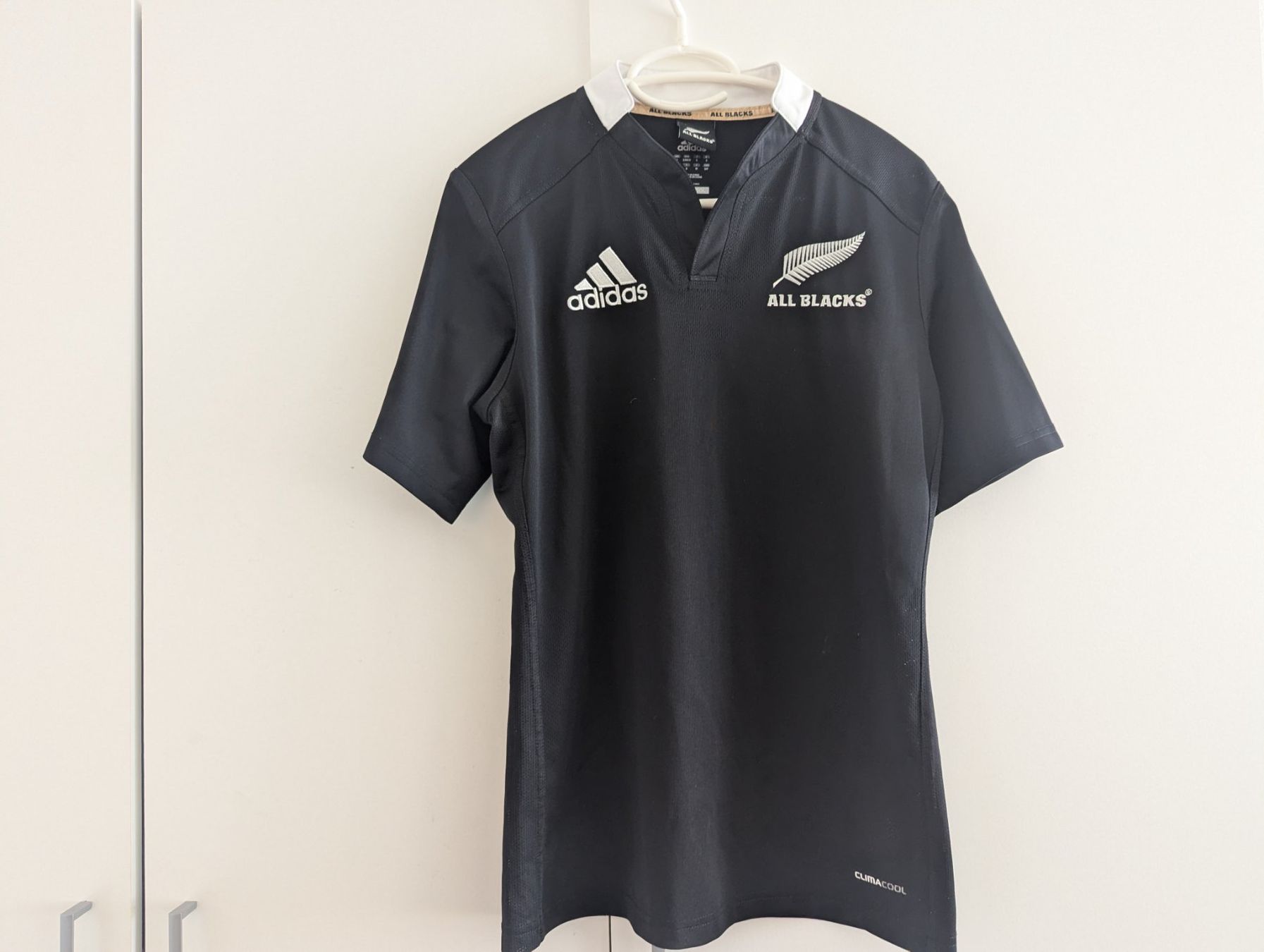 Adidas T-Shirts: Adidas | All Blacks Trikot | Grösse S – Gebraucht aus Wolfhausen von janine621 1