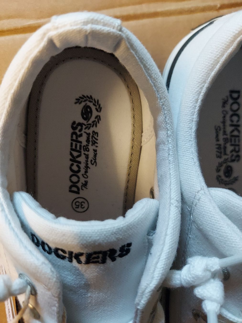 Schuhe für Jungen: Dockers Grösse 35 NEU – Neu (gemäss Beschreibung) aus Altishofen von tammy05 1