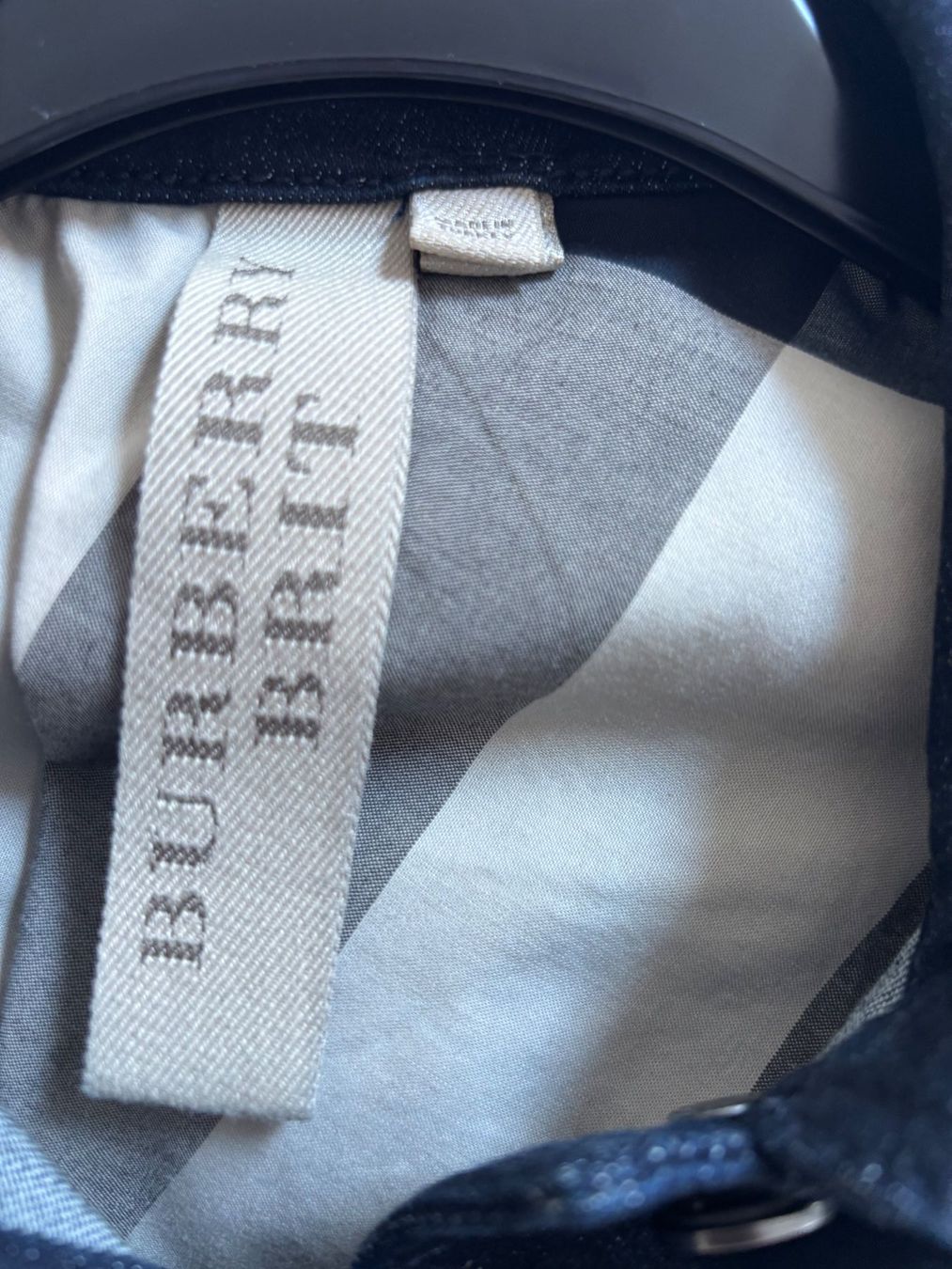 Burberry Jacken: BURBERRY  Jeansjacke schwarz elastisch 34 – Gebraucht aus Herrliberg von mayfi 7