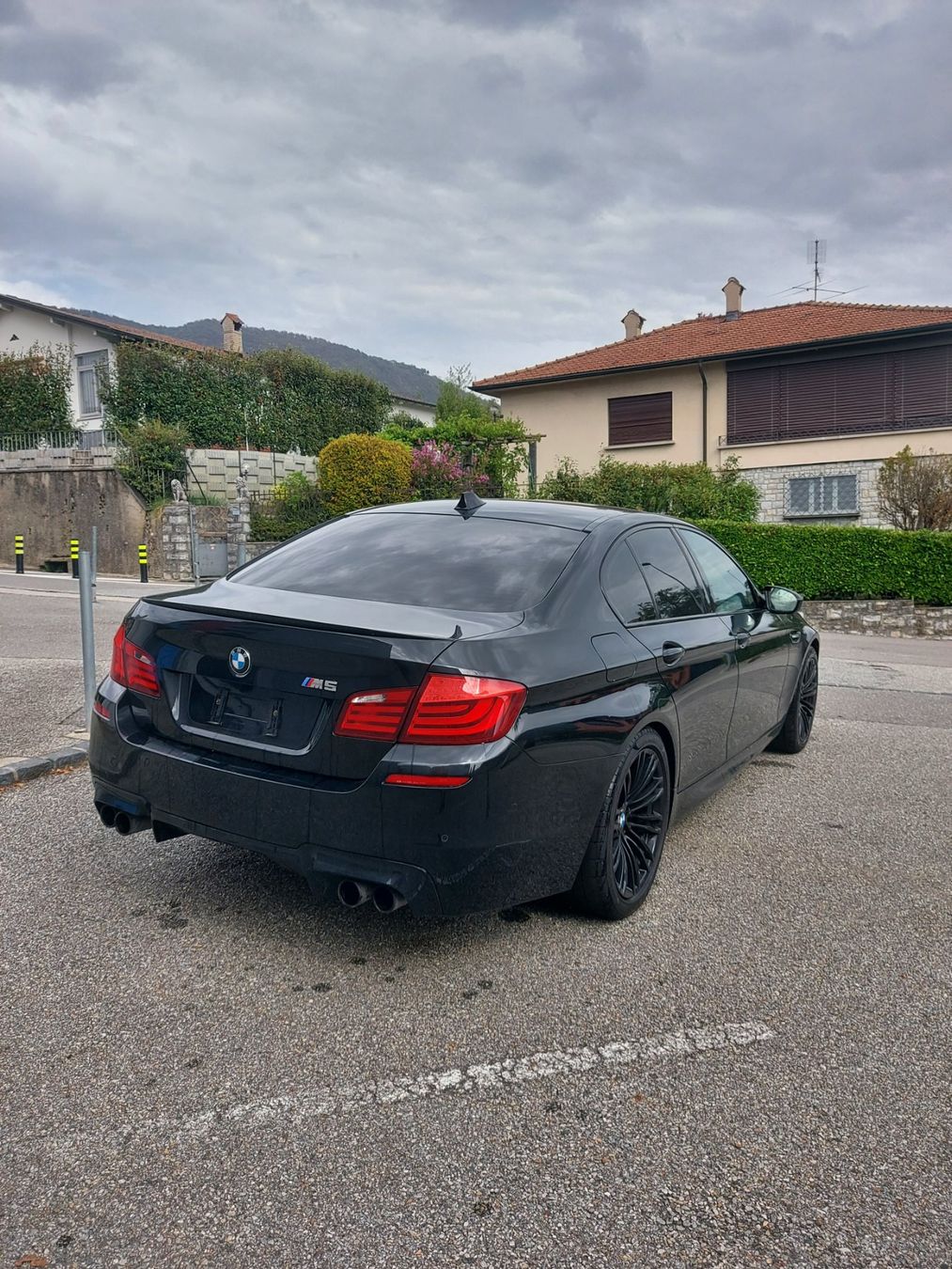 BMW Autos: BMW M5 – D'occasion à Stabio par kul_ft5m 3