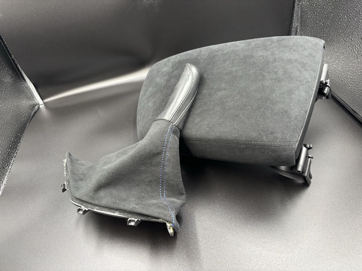 BMW Tutti pezzi di ricambio auto: BMW F20 ALCANTARA INTERIEUR SET – Nuovo (secondo la descrizione) da Turgi venduto da AJ5300 1