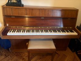 Piano d'étude rippen à donner
