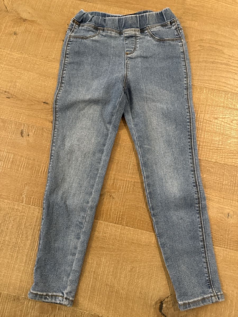Pantalons: Jeanshosen Mädchen – D'occasion à Lupsingen par tike47 2