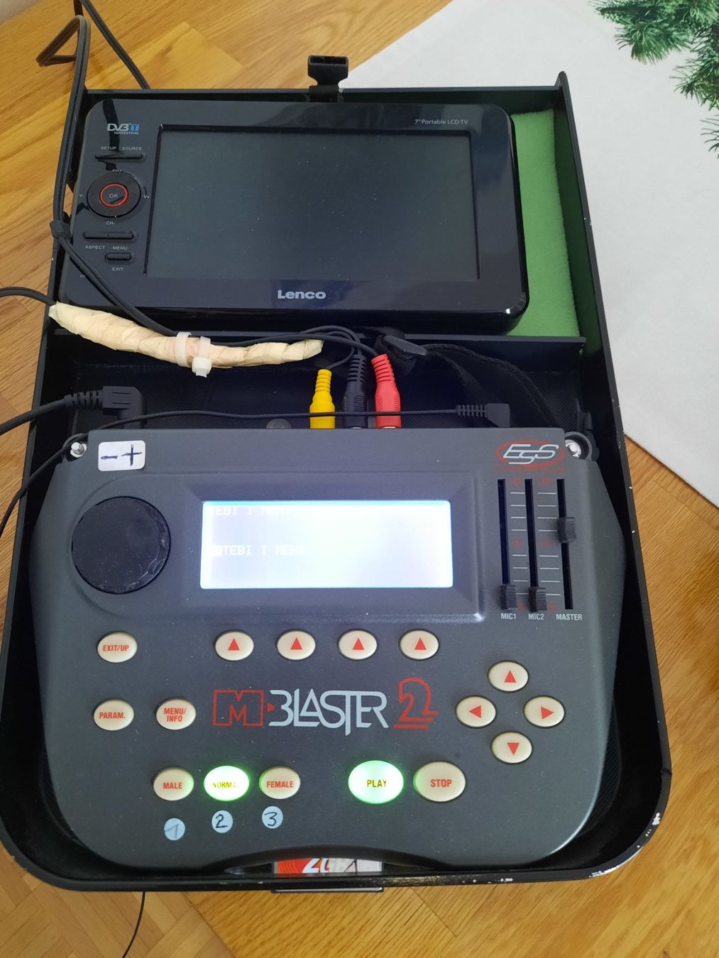 Musikinstrumente: MIDI KARAOKE MP3 PLAYER – Gebraucht aus st.gallen von mlmercedes 2