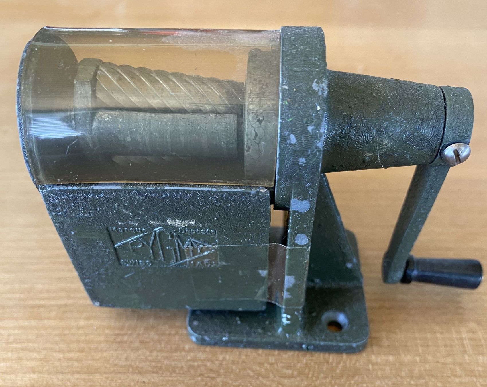 Taille-crayons: Alter PYGMY Tischspitzer – D'occasion à Vogelsang AG par Preface