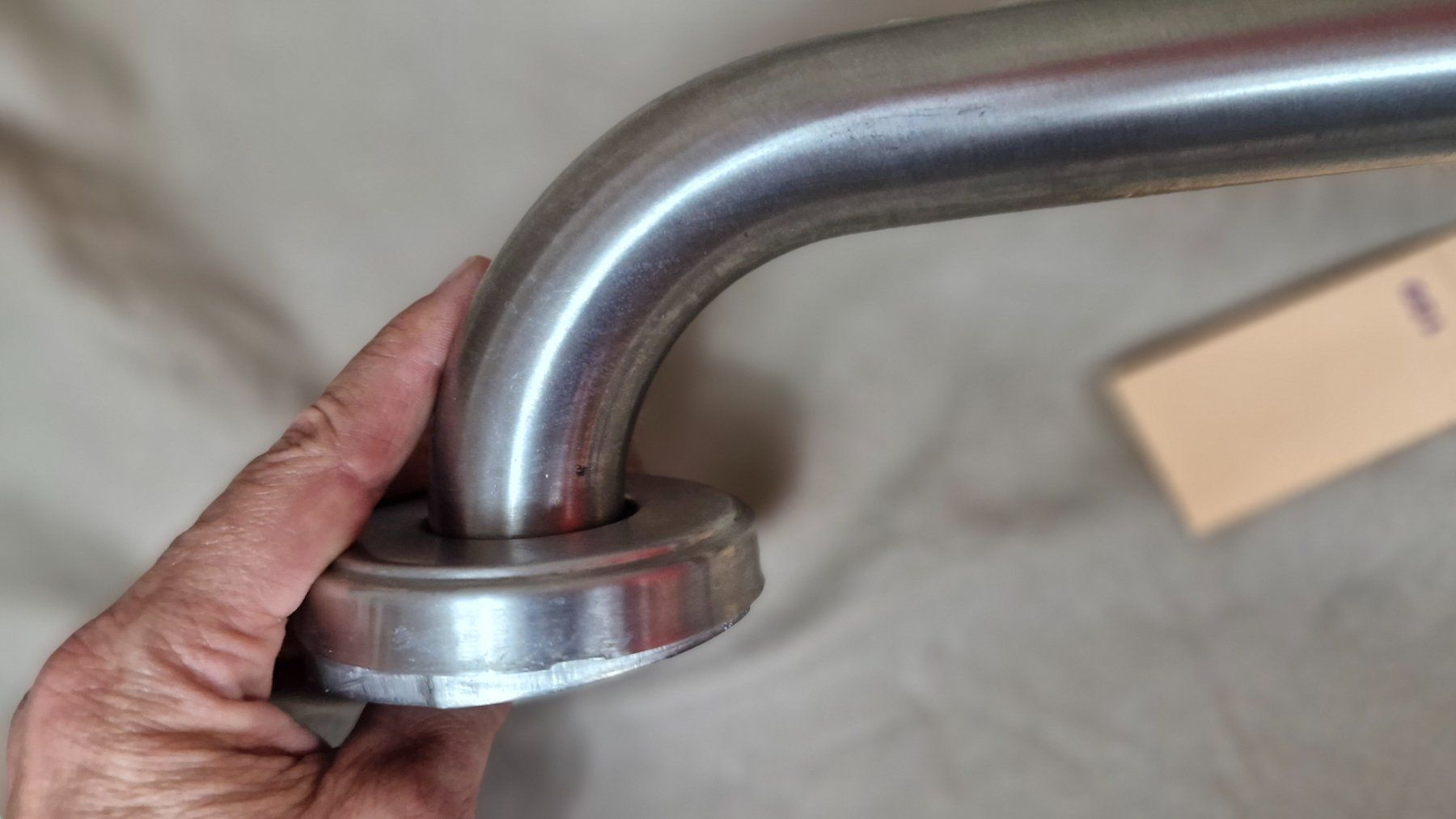 Ringhiere: Haltegriff WC oder Badewanne 36 cm (159) – Usato da Dorf venduto da Zur-Lingg 4