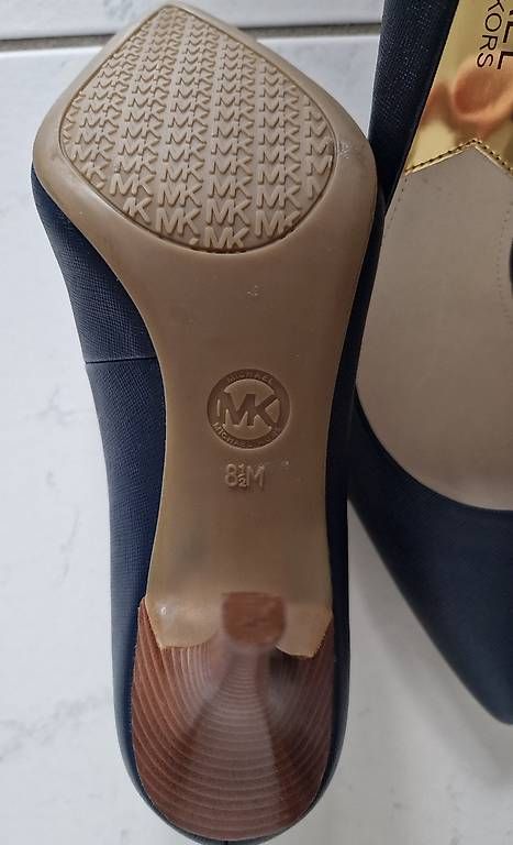 Michael Kors Damenschuhe: Michael Kors Pumps – Neu (gemäss Beschreibung) aus Lausen von Joli-80 2