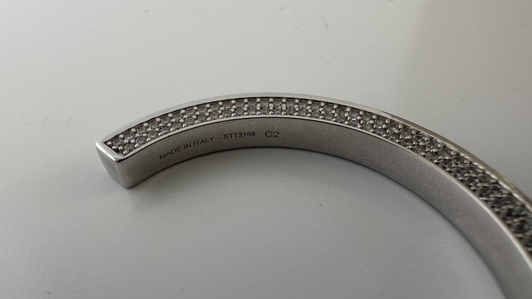 Celine Bracciali & Braccialetti: New bracelet Celine‪ – Nuovo (secondo la descrizione) da Lugano venduto da juledo 7