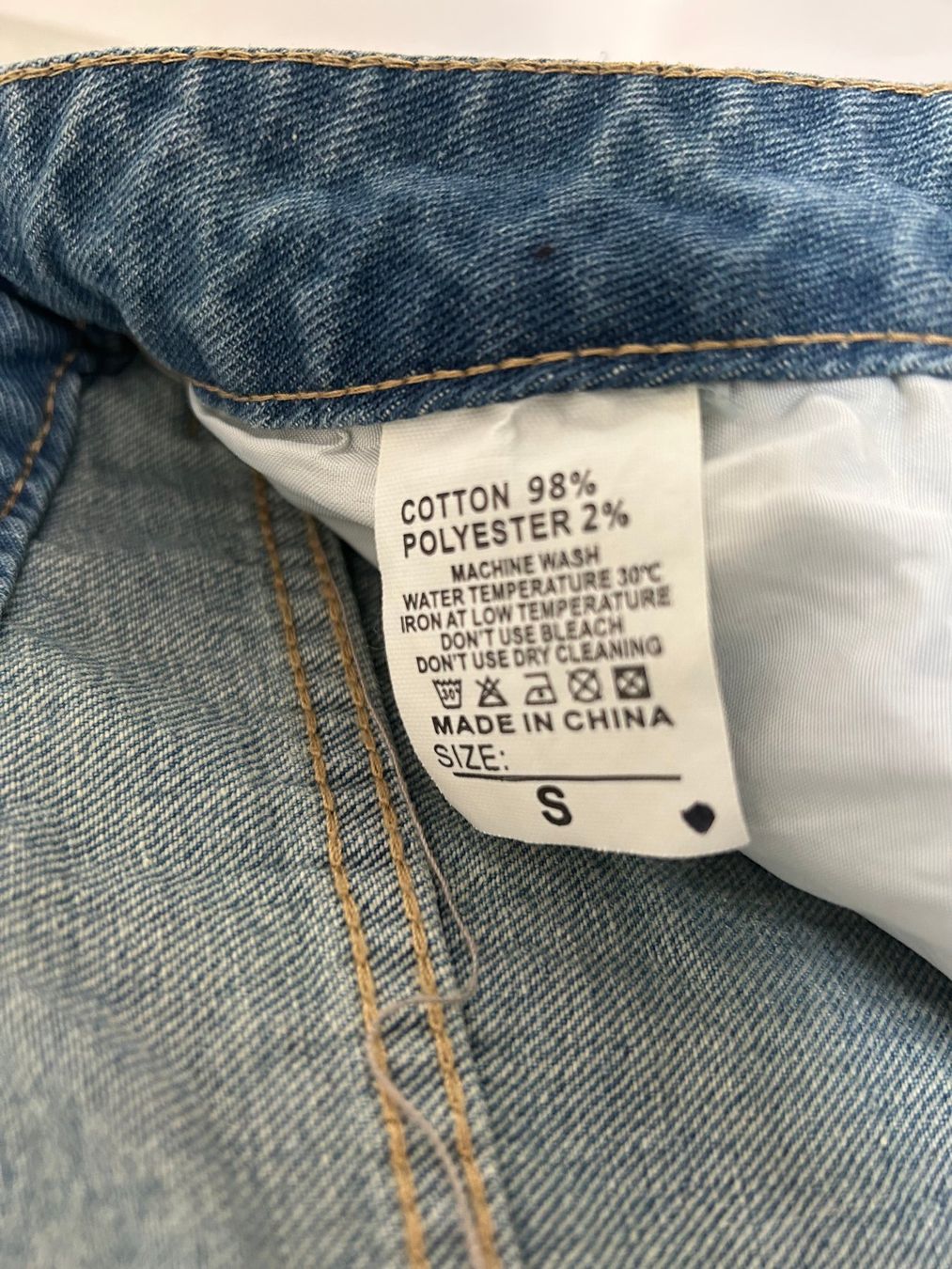Jeans: Used-Look Jeans (Gr. S) No. 2 – D'occasion à Dietlikon par man_c2v6 4