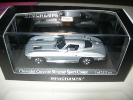 Chevrolet Corvette Stingray Coupe 1963 * Minichamps 1:43